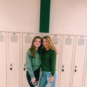 Meet your Posher, Ella